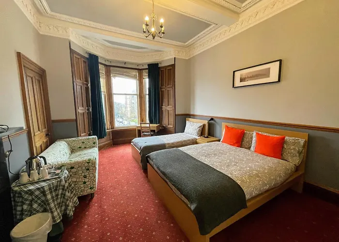 Airdenair Guest House